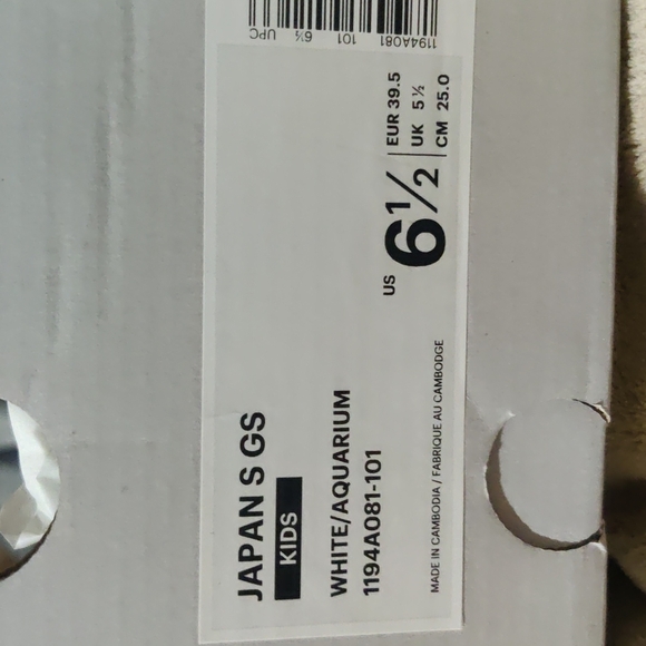 ASICS Kid's JAPAN S GS   Sportstyle Shoes size 6.5Y - Picture 2 of 8